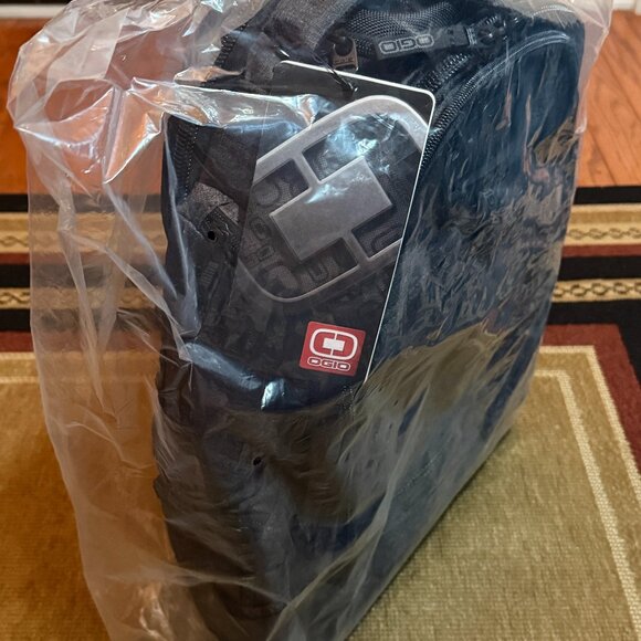 Renegade RSS Laptop Backpack | Backpacks | OGIO Ogio Renegage RSS Backpack Dark State - Brand New in Bag